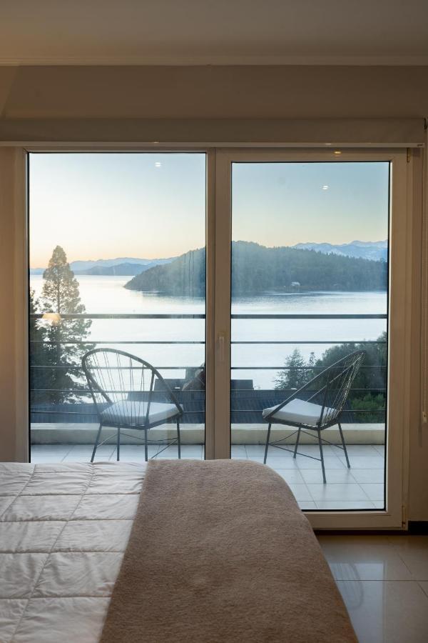 Nbh Lacus Boutique Hotel San Carlos de Bariloche Exterior photo
